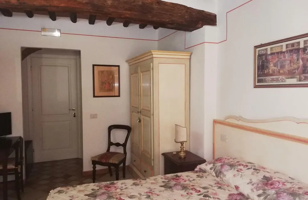 B&B Alle Due Porte-1